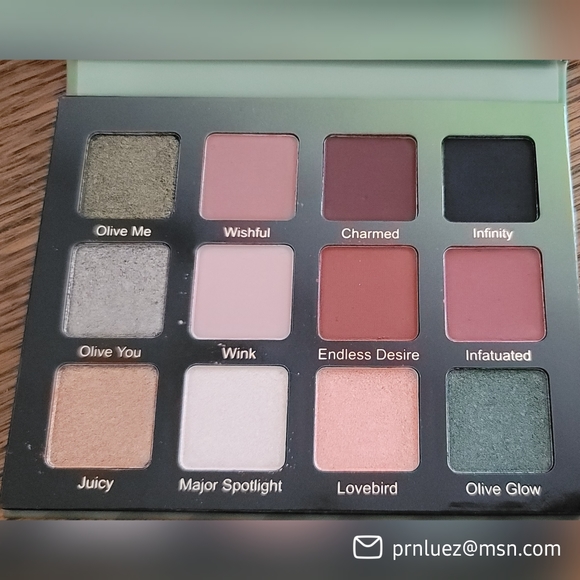 Violet Voss Olive You Forever Eyeshadow Palette - Picture 6 of 6